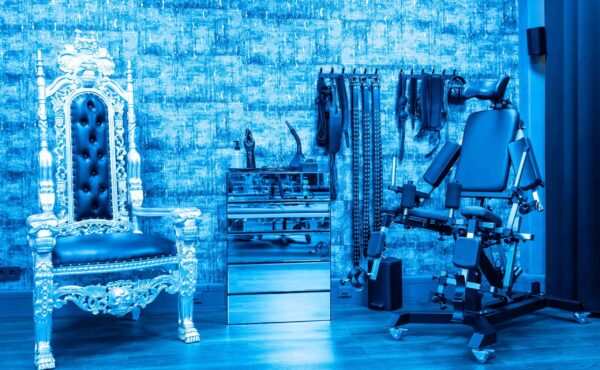 Studio Royal Empire